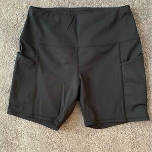2 pair of Oaika yoga shorts size large